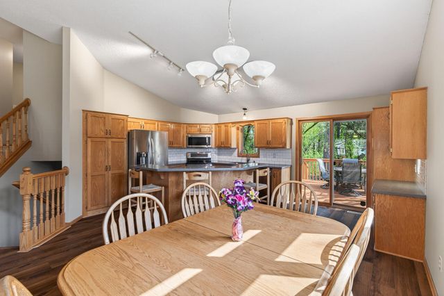 25955 Glen Oak Drive, Wyoming, MN 55092