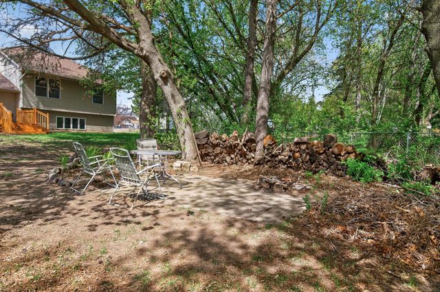 25955 Glen Oak Drive, Wyoming, MN 55092