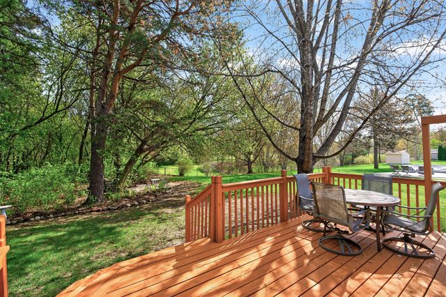 25955 Glen Oak Drive, Wyoming, MN 55092