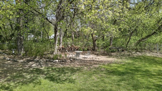 25955 Glen Oak Drive, Wyoming, MN 55092