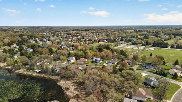 25955 Glen Oak Drive, Wyoming, MN 55092