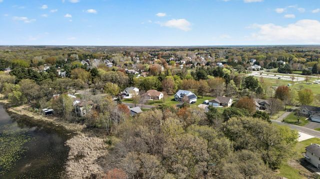 25955 Glen Oak Drive, Wyoming, MN 55092