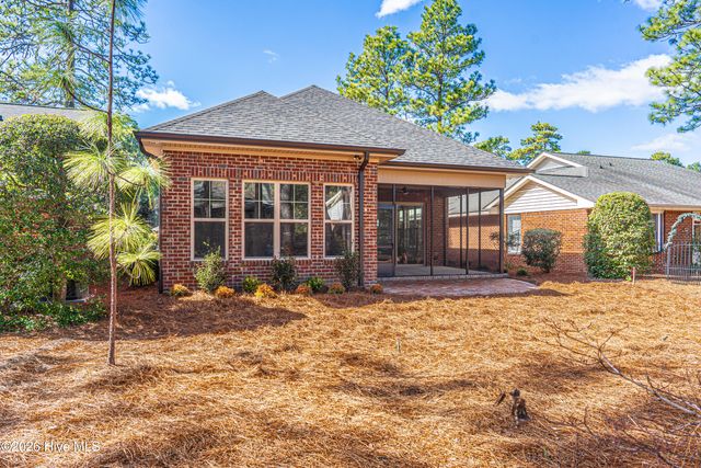 450 Pinehurst Trace Drive, Pinehurst, NC 28374