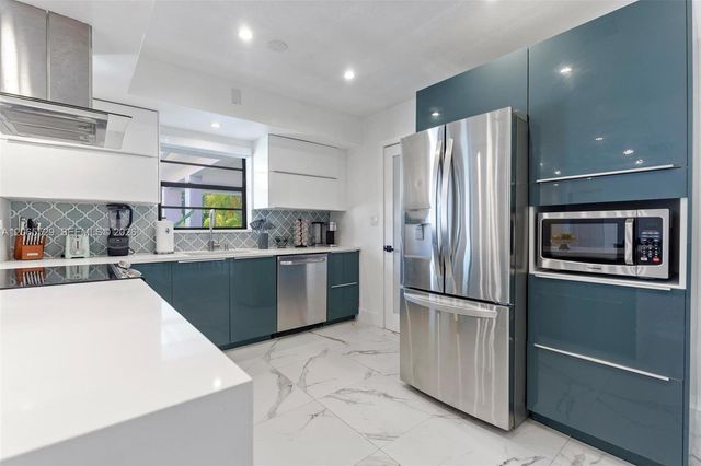 11420 NE 4th Avenue, Miami, FL 33161