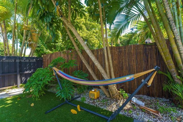 11420 NE 4th Avenue, Miami, FL 33161