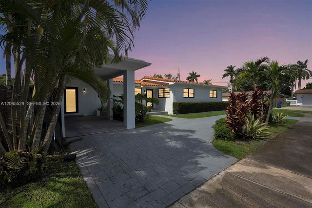 11420 NE 4th Avenue, Miami, FL 33161