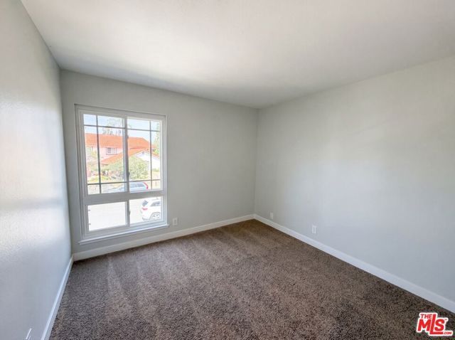 2334 W Chandler Avenue, Santa Ana, CA 92704