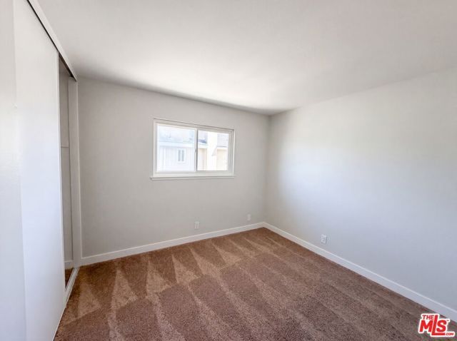2334 W Chandler Avenue, Santa Ana, CA 92704