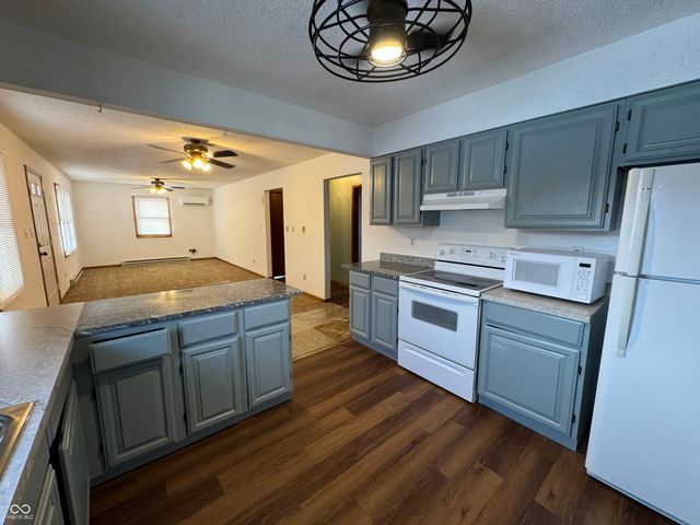 7982 E County Road 200 S, Greensburg, IN 47240