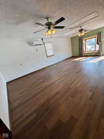 7982 E County Road 200 S, Greensburg, IN 47240