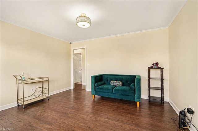 913 Alice Drive, Thomasville, NC 27360