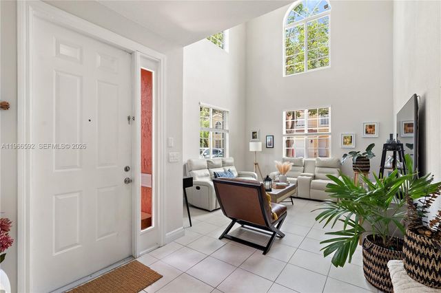 5343 SW 40th Ave, Dania Beach, FL 33314