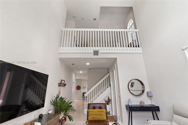 5343 SW 40th Ave, Dania Beach, FL 33314