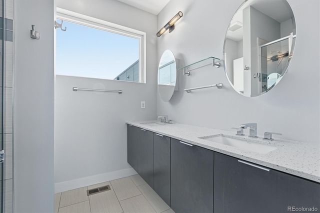 3181 Lawrence Street, Denver, CO 80205