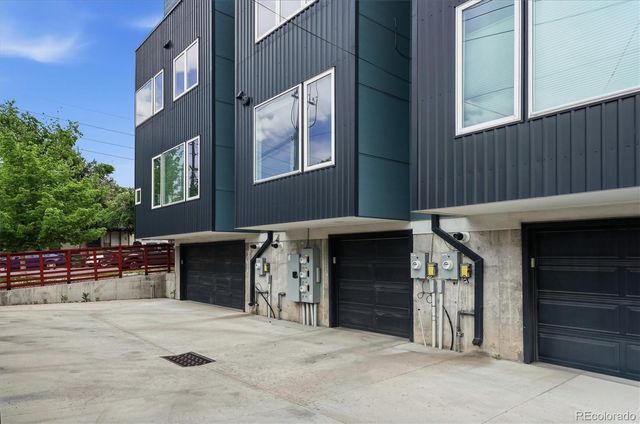 3181 Lawrence Street, Denver, CO 80205