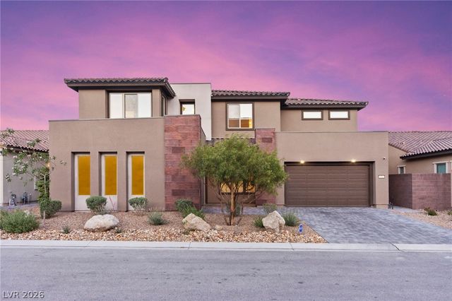 194 Harris Peak Street, Las Vegas, NV 89138