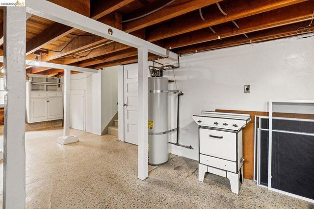 546 North Street, Oakland, CA 94609