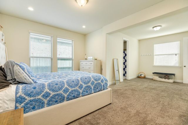 2329 Vineyard Terrace Lane, League City, TX 77573
