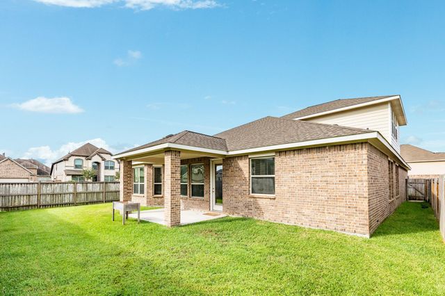 2329 Vineyard Terrace Lane, League City, TX 77573