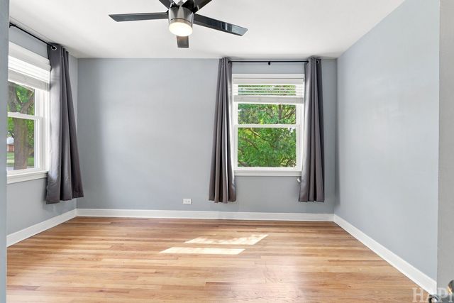 1512 Portsmouth Avenue, Westchester, IL 60154