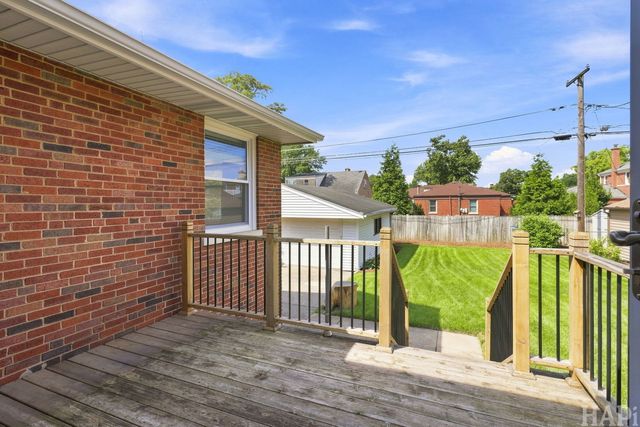 1512 Portsmouth Avenue, Westchester, IL 60154