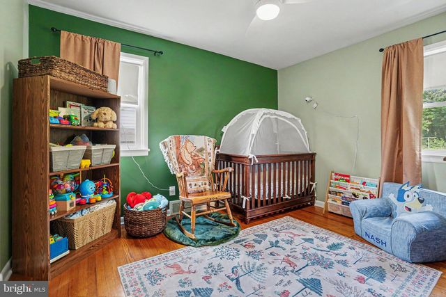 18 HOLLY STREET, Mount Holly Springs, PA 17065