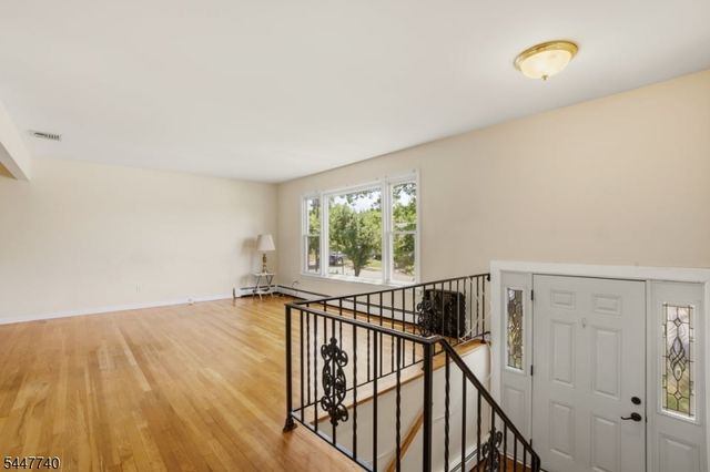 11 Ray Ave, Leonia Boro, NJ 07605