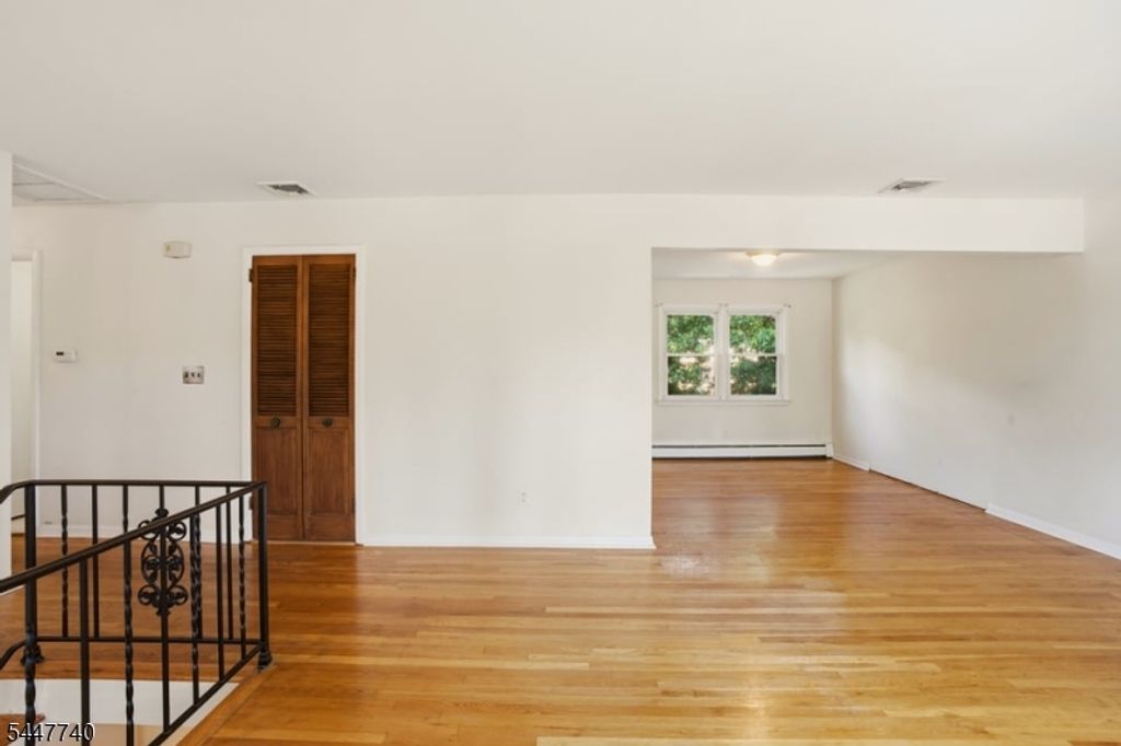 11 Ray Ave, Leonia Boro, NJ 07605 — photo 5