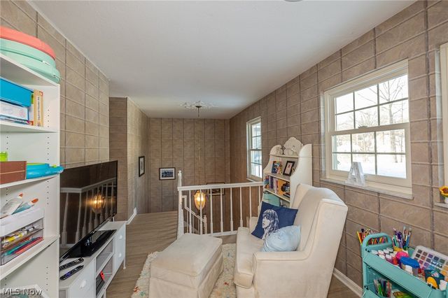 1139 Harwich Court, Rocky River, OH 44116