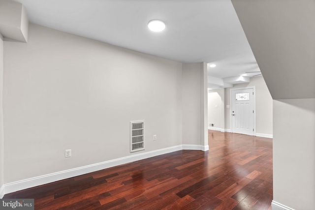 8483 FREDERICK RD, Ellicott City, MD 21043