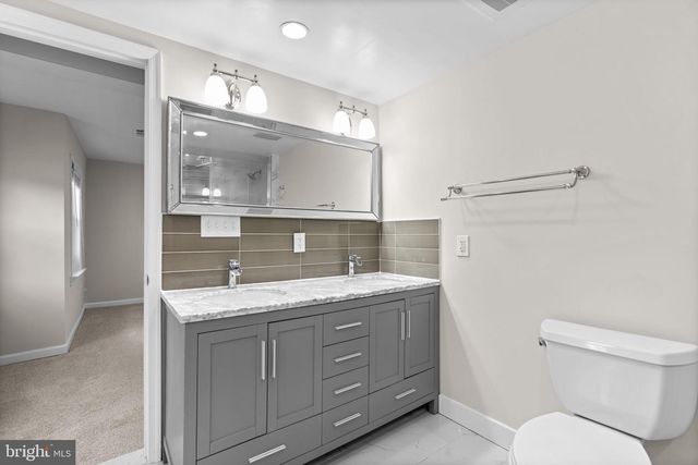 8483 FREDERICK RD, Ellicott City, MD 21043