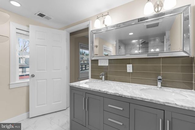 8483 FREDERICK RD, Ellicott City, MD 21043