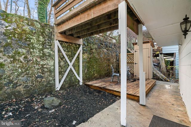 8483 FREDERICK RD, Ellicott City, MD 21043