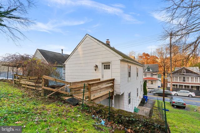 8483 FREDERICK RD, Ellicott City, MD 21043