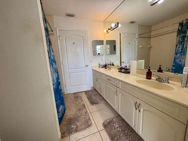 16611 N 68th St Street N, The Acreage, FL 33470