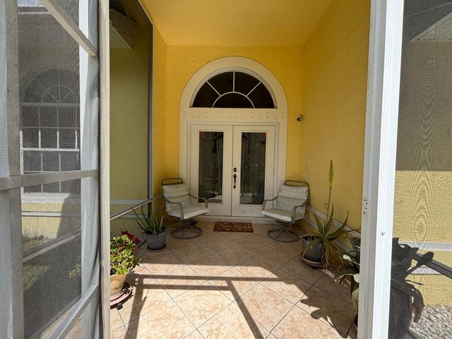 16611 N 68th St Street N, The Acreage, FL 33470