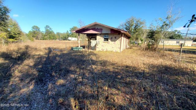 219 ANTHONY Avenue, Interlachen, FL 32148