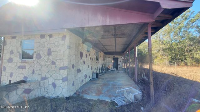 219 ANTHONY Avenue, Interlachen, FL 32148