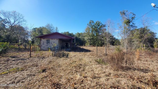 219 ANTHONY Avenue, Interlachen, FL 32148