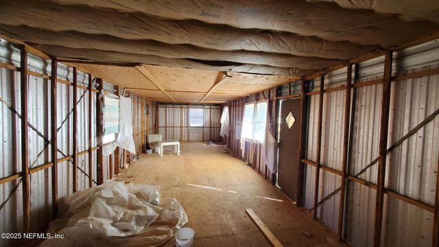 219 ANTHONY Avenue, Interlachen, FL 32148