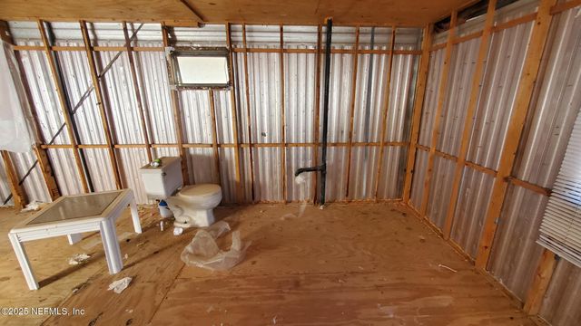 219 ANTHONY Avenue, Interlachen, FL 32148