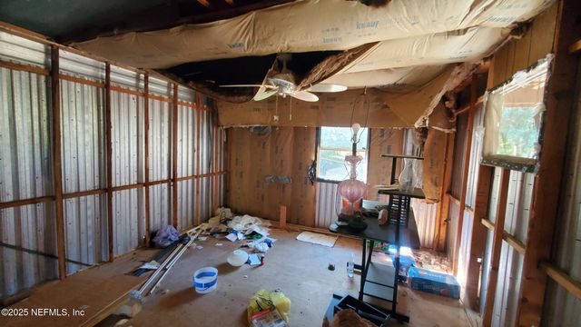 219 ANTHONY Avenue, Interlachen, FL 32148