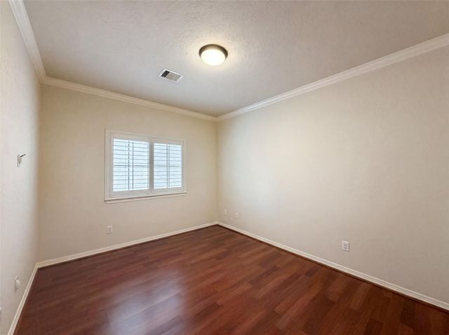 2942 Royal Oaks Crest, Houston, TX 77082
