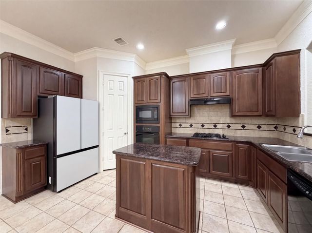 2942 Royal Oaks Crest, Houston, TX 77082