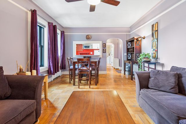 7666 Austin St Apt 4K, New York City, NY 11375