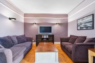 7666 Austin St Apt 4K, New York City, NY 11375
