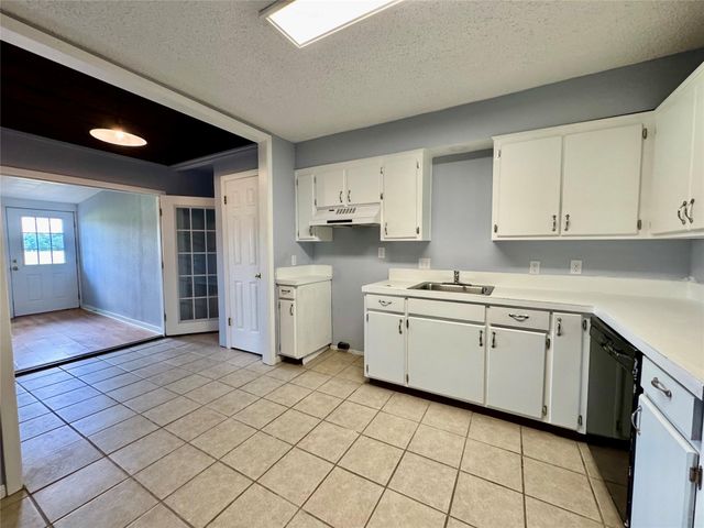 18 Townhouse Lane 18, Trinity, TX 75862