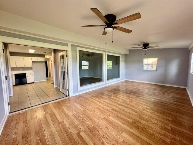 18 Townhouse Lane 18, Trinity, TX 75862