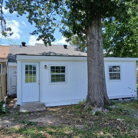 18 Townhouse Lane 18, Trinity, TX 75862