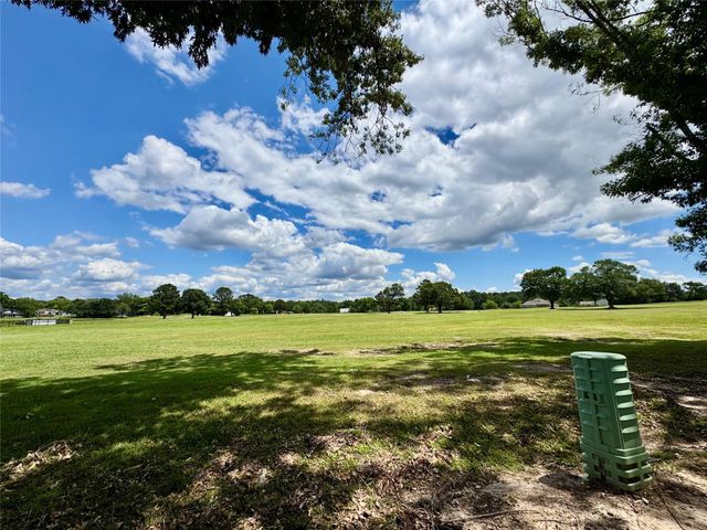 18 Townhouse Lane 18, Trinity, TX 75862